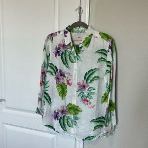 Brand new never worn Tommy Bahamas linen shirt